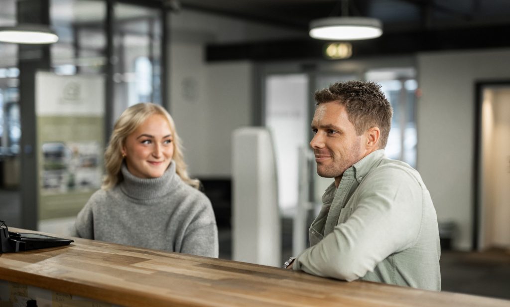 Skal du ta opp lån for første gang eller bytte bolig og trenger finansiering? Boligjakten bør begynne i banken.